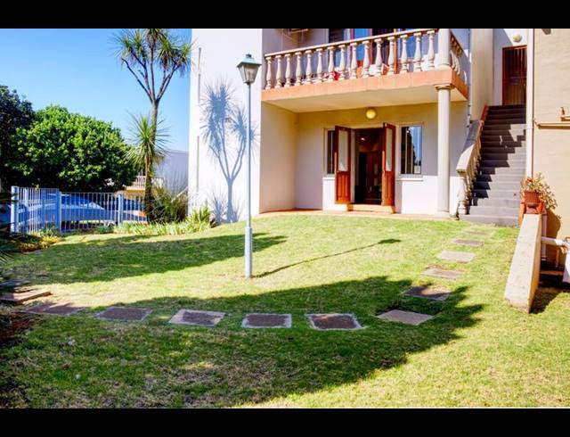 2 BEDROOM APARTMENT FOR SALE IN MONTGOMERY PARK